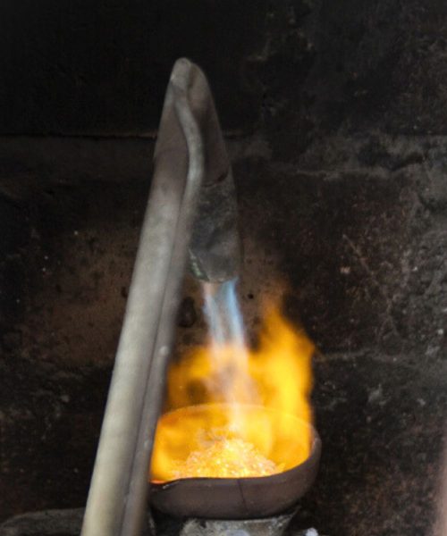 Alloy preparation and controlled melting.